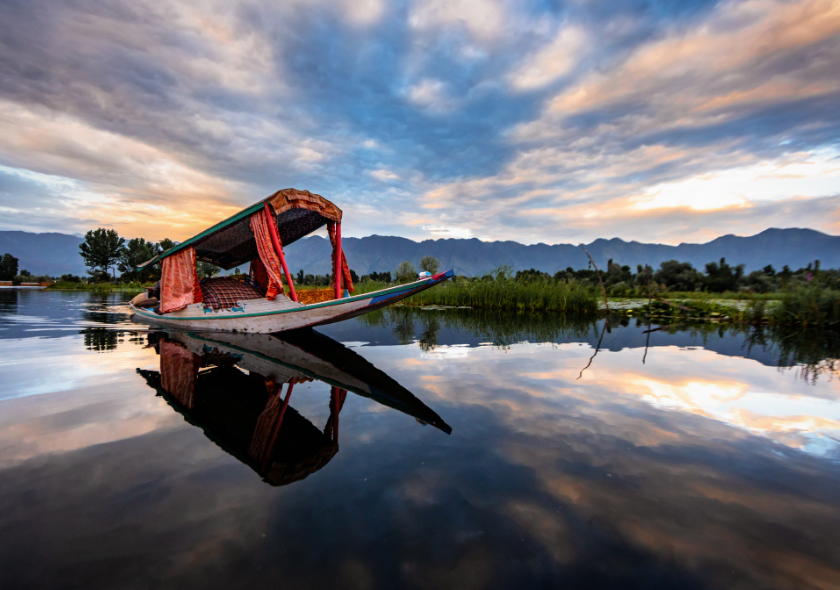 The famous Shikara of Dal Lake